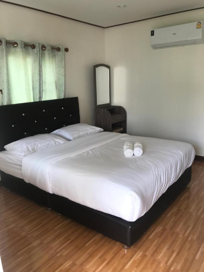 קון קאן บ้านวิรา ห้องพัก Baan Wira מראה חיצוני תמונה