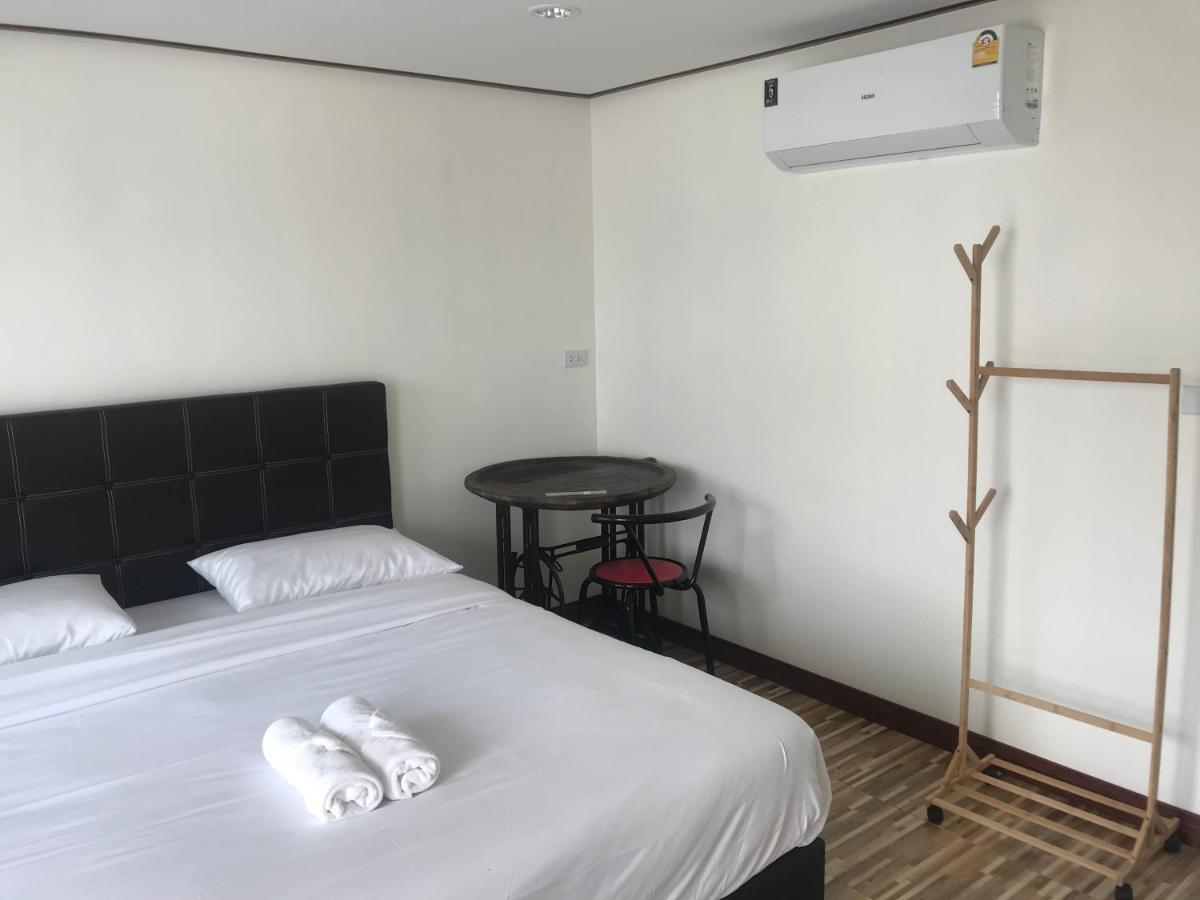 קון קאן บ้านวิรา ห้องพัก Baan Wira מראה חיצוני תמונה